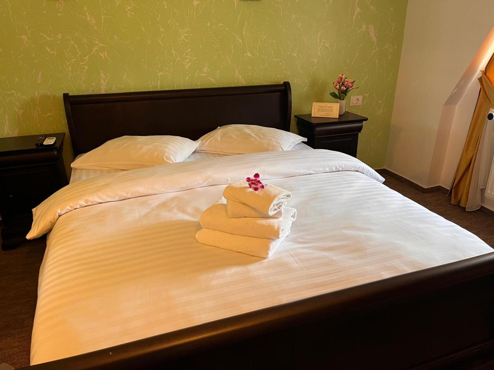 Perla Muresului Alba Iulia Ngoại thất bức ảnh